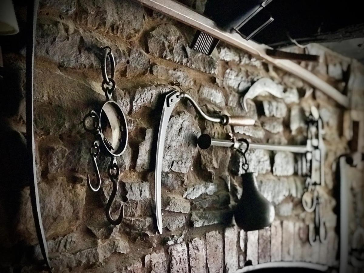 The White Horse Inn, Clun Екстериор снимка