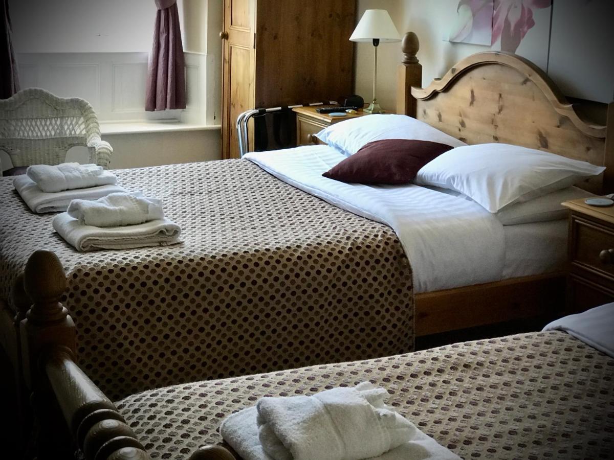 The White Horse Inn, Clun Екстериор снимка